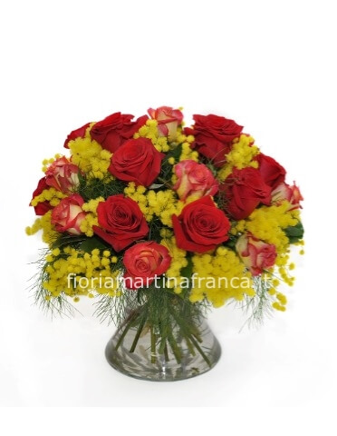 Bouquet di rose assortite e mimosa minimo 7 steli