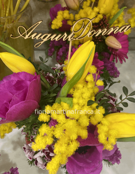 Composizione tulipani e mimosa - Festa della Donna